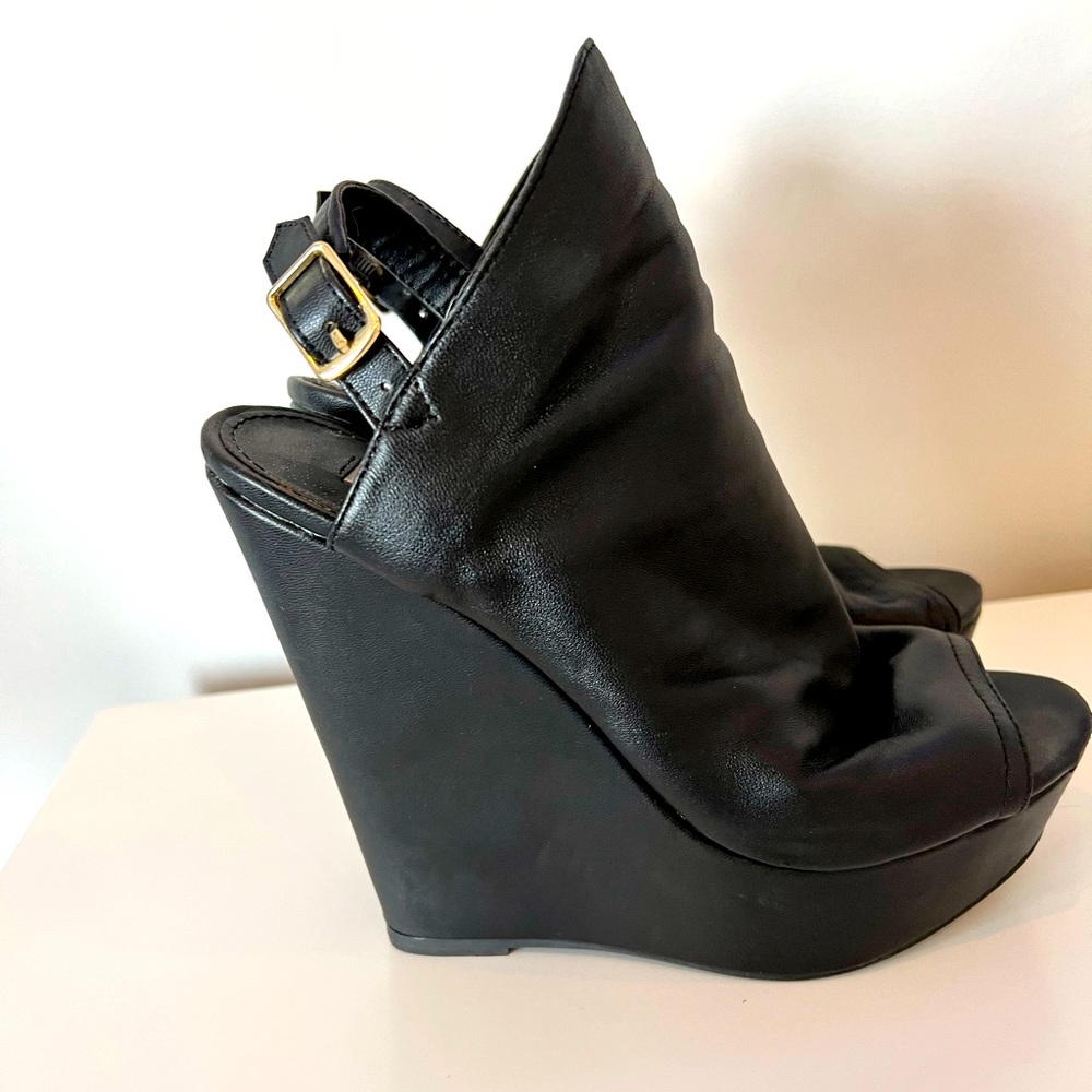 Steve Madden leather heels 7.5